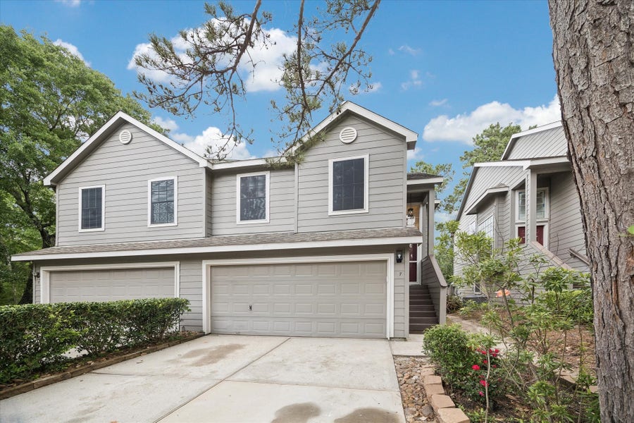 Property photo for 7 Wineberry Place, The Woodlands, TX