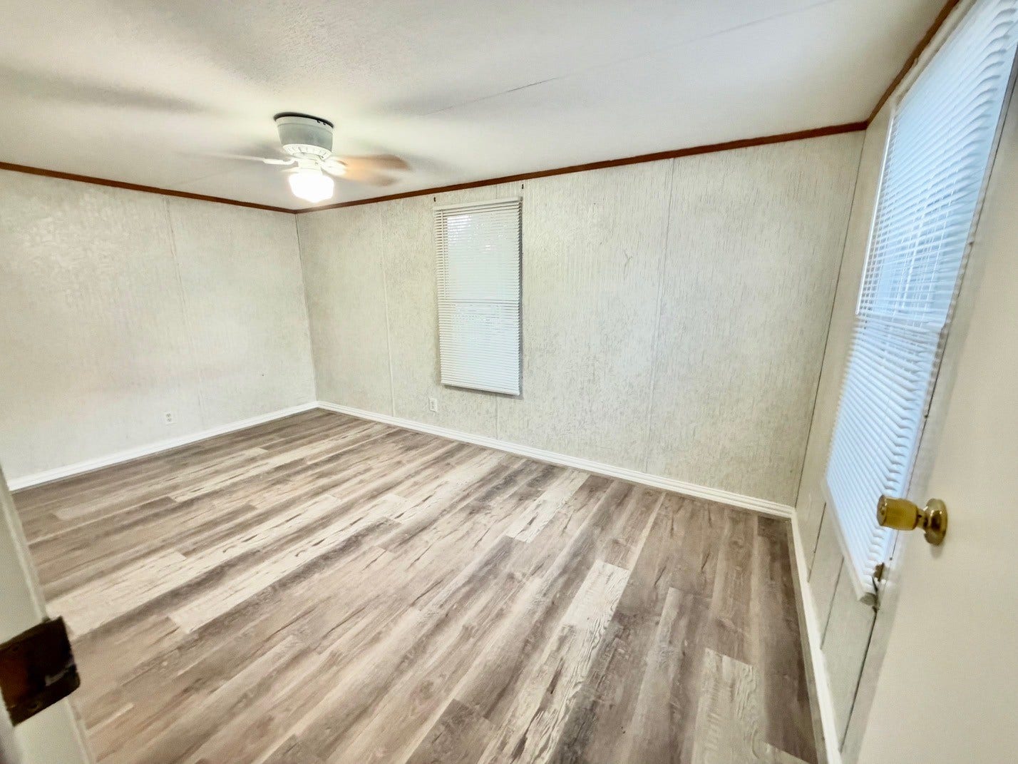 5725 Magnolia Street, Houston, TX 77050 5725 Magnolia Street, Houston, TX 77050
