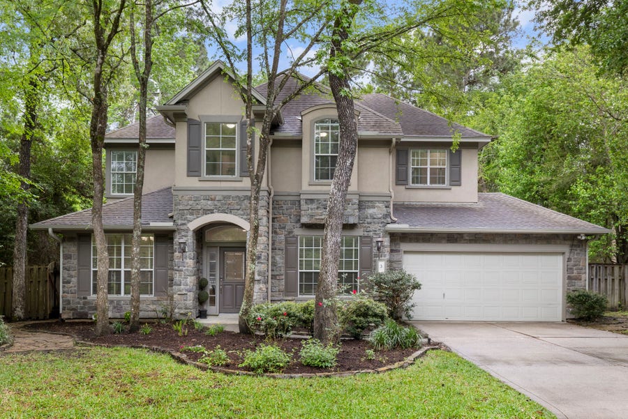 Property photo for 3 S Altwood Circle, The Woodlands, TX
