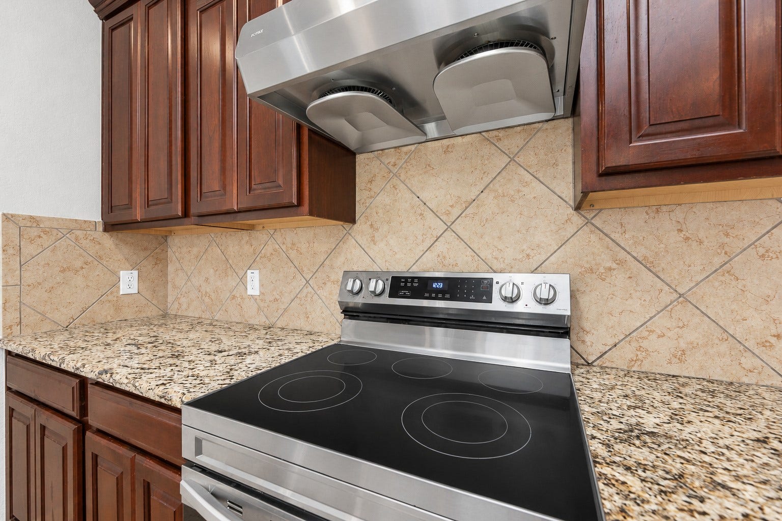 1323 Ralston Branch Way, Sugar Land, TX 77479 1323 Ralston Branch Way, Sugar Land, TX 77479
