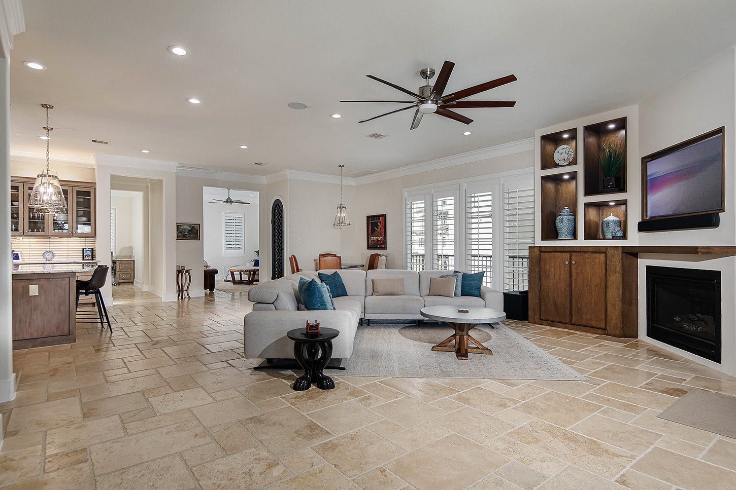 30 Secluded Trail, The Woodlands, TX 77380