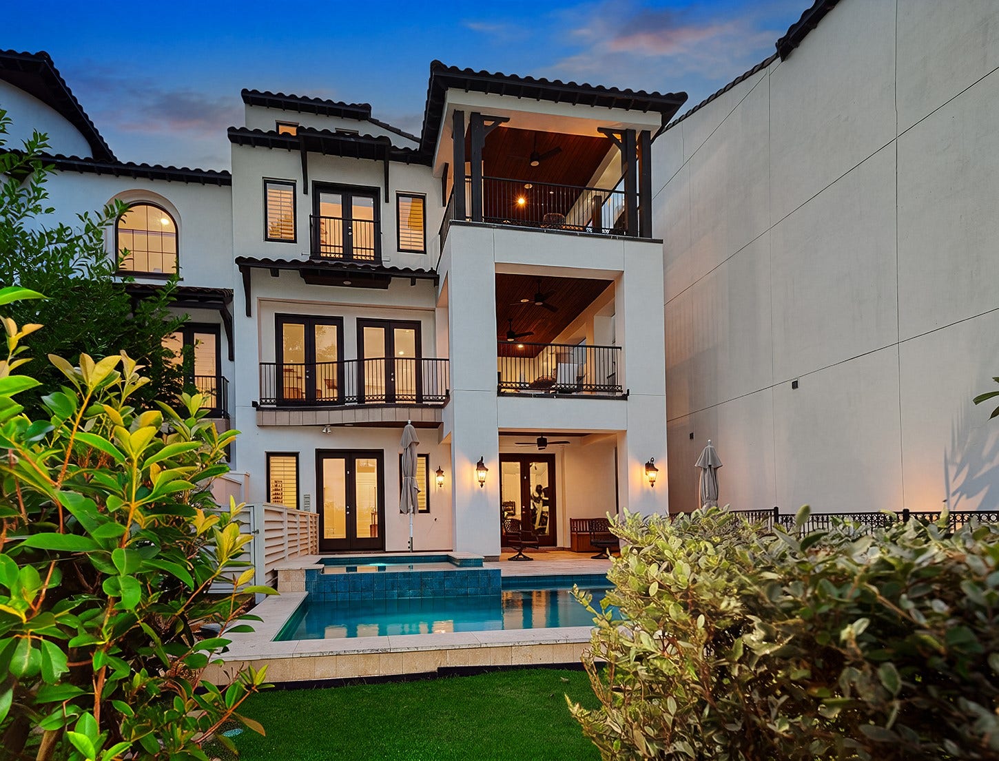 30 Secluded Trail, The Woodlands, TX 77380