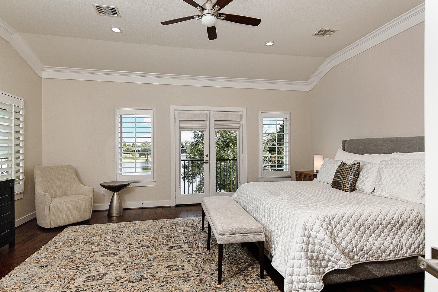 30 Secluded Trail, The Woodlands, TX 77380