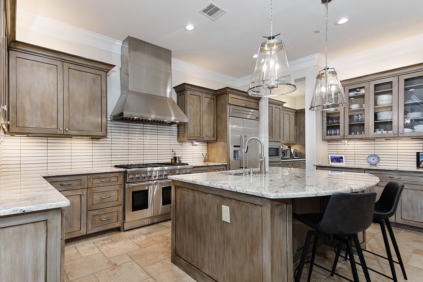 30 Secluded Trail, The Woodlands, TX 77380