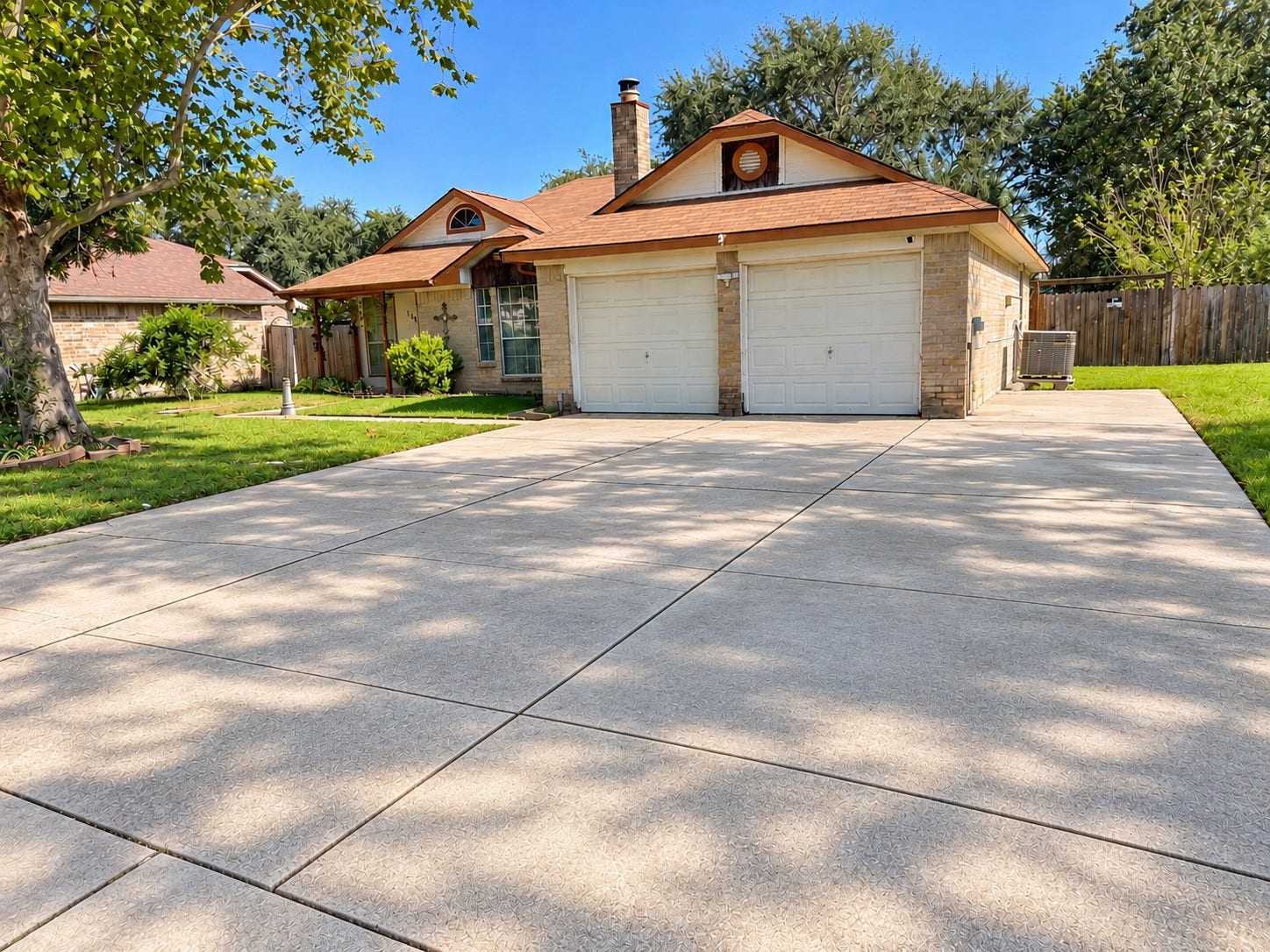 3804 Briar Hollow Drive, Dickinson, TX 77539 3804 Briar Hollow Drive, Dickinson, TX 77539