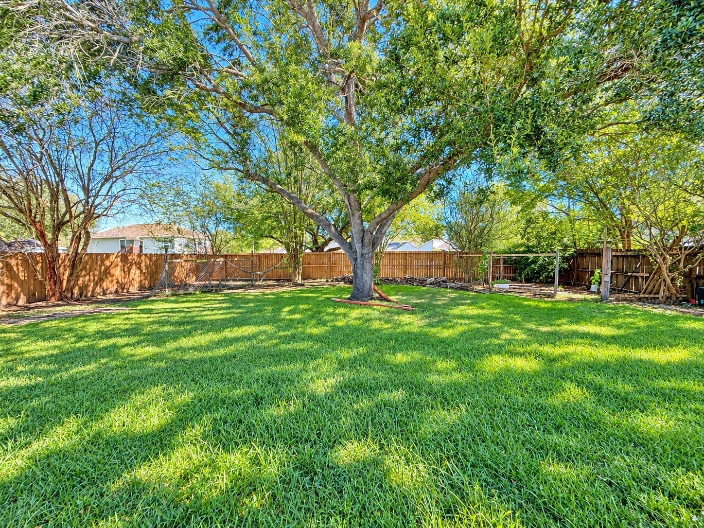 3804 Briar Hollow Drive, Dickinson, TX 77539 3804 Briar Hollow Drive, Dickinson, TX 77539