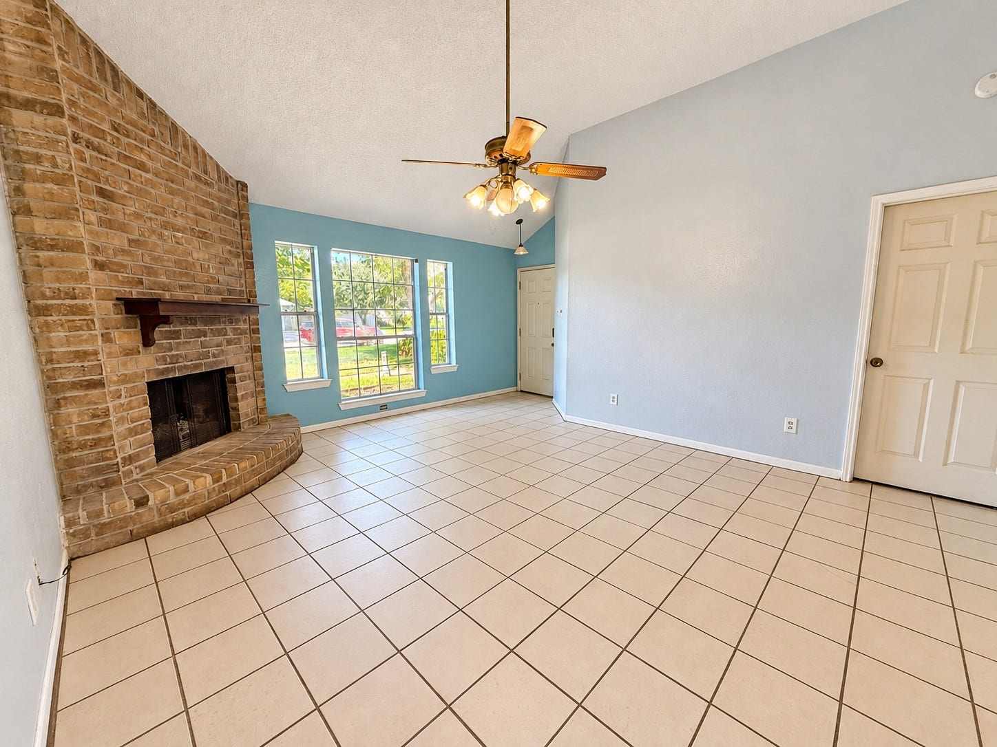 3804 Briar Hollow Drive, Dickinson, TX 77539 3804 Briar Hollow Drive, Dickinson, TX 77539
