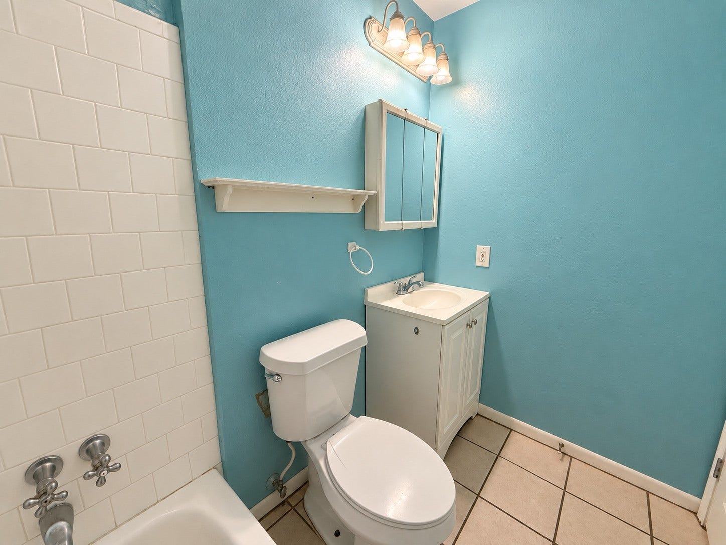 3804 Briar Hollow Drive, Dickinson, TX 77539 3804 Briar Hollow Drive, Dickinson, TX 77539