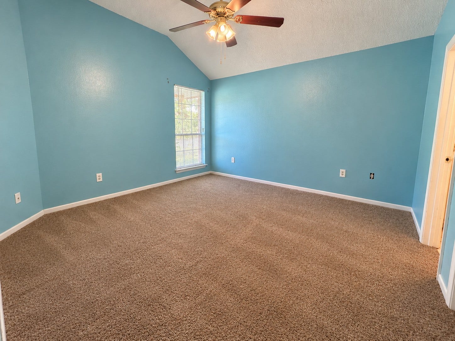 3804 Briar Hollow Drive, Dickinson, TX 77539 3804 Briar Hollow Drive, Dickinson, TX 77539