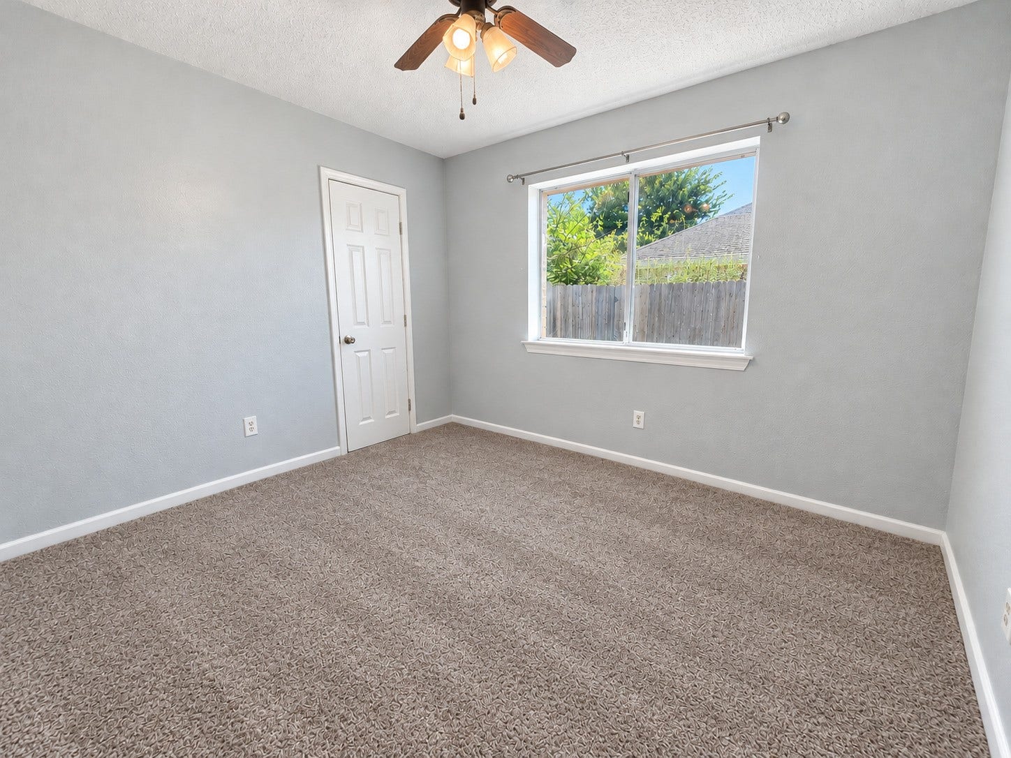 3804 Briar Hollow Drive, Dickinson, TX 77539 3804 Briar Hollow Drive, Dickinson, TX 77539