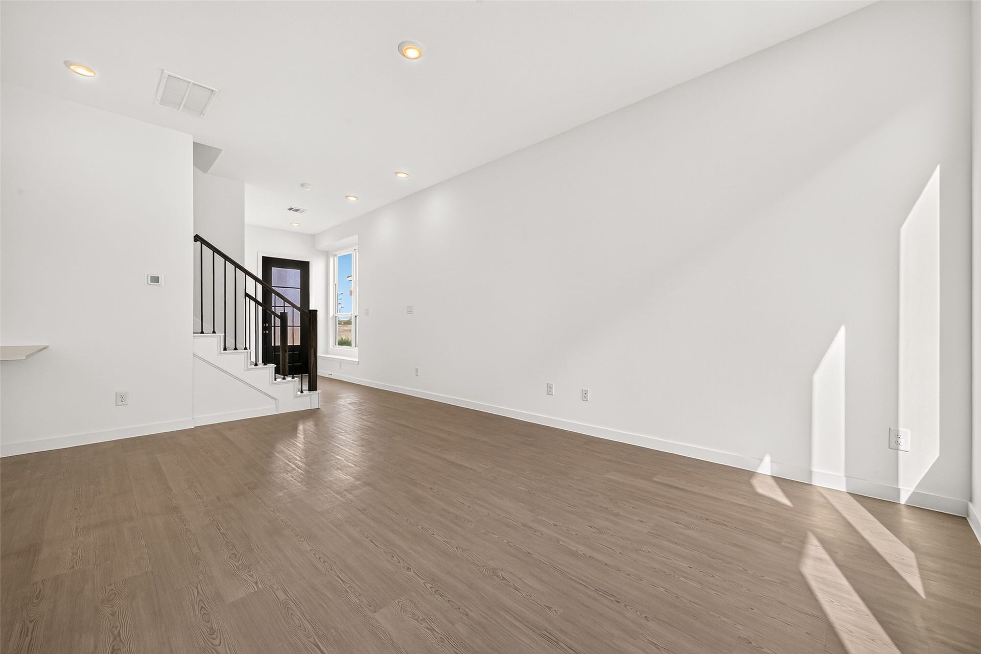 2212 Via Vicky Road, Houston, TX 77051 2212 Via Vicky Road, Houston, TX 77051