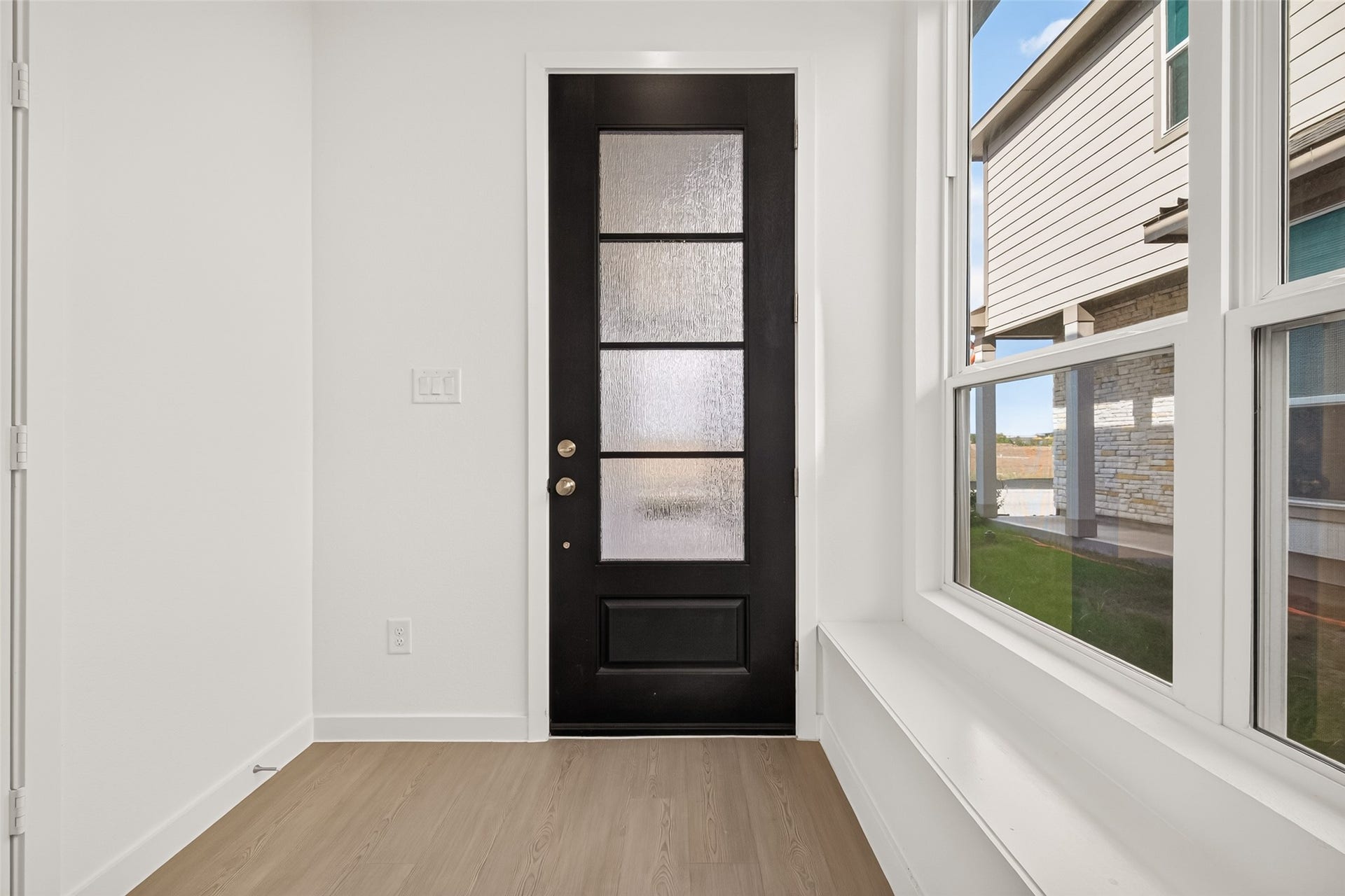 2212 Via Vicky Road, Houston, TX 77051 2212 Via Vicky Road, Houston, TX 77051
