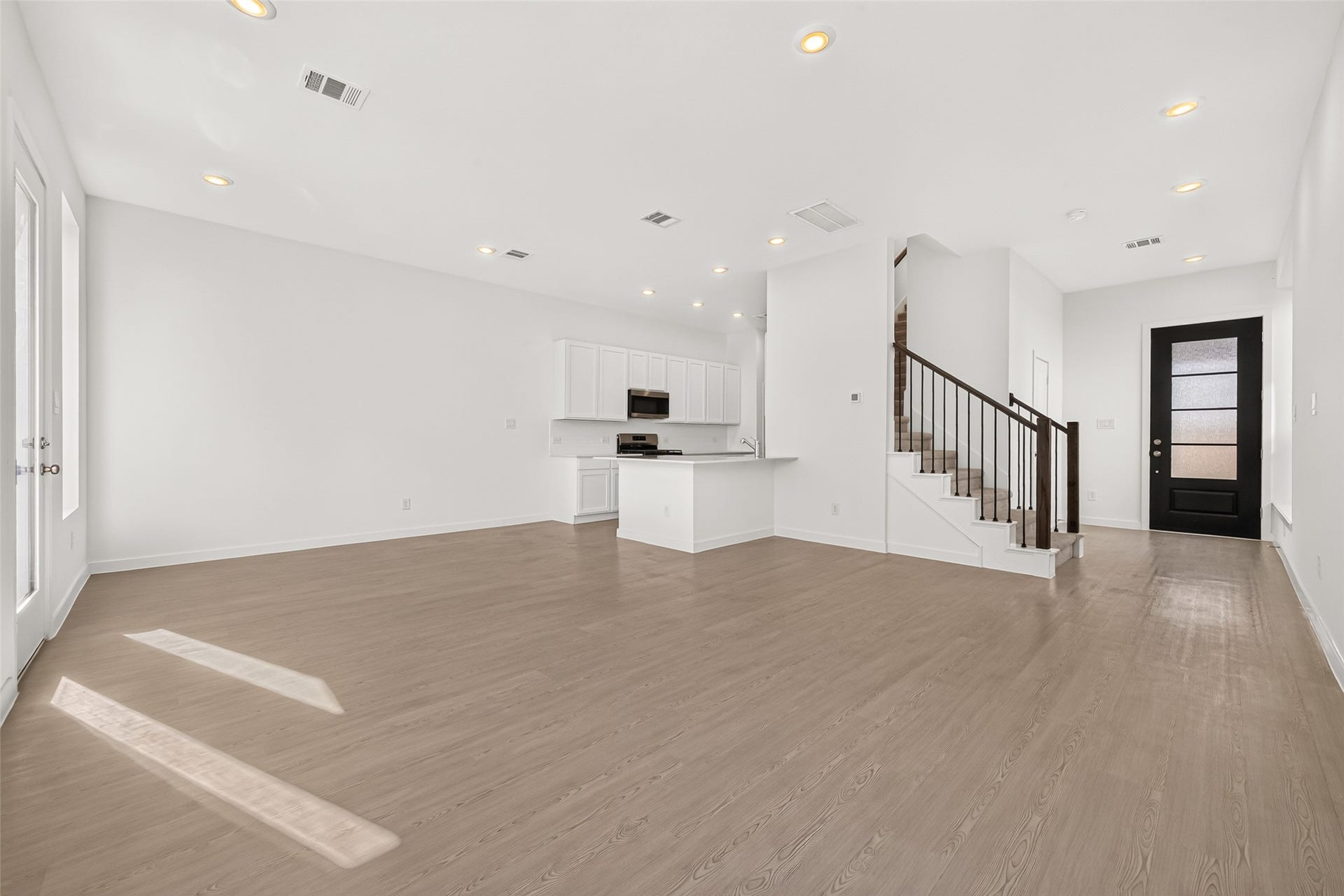 2212 Via Vicky Road, Houston, TX 77051 2212 Via Vicky Road, Houston, TX 77051
