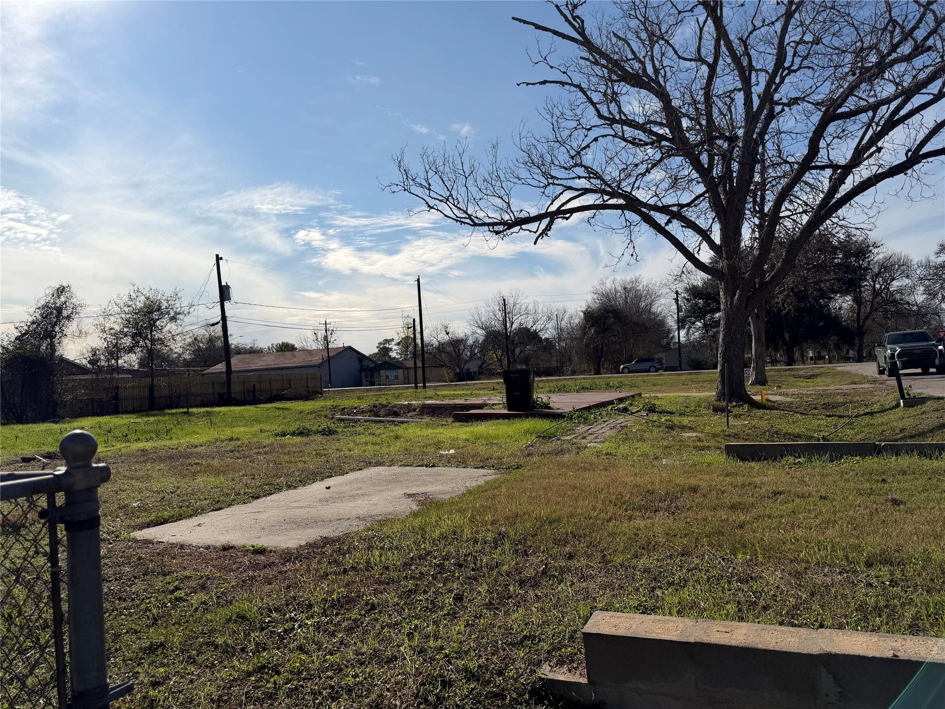 819 Collins Street, Richmond, TX 77469 819 Collins Street, Richmond, TX 77469