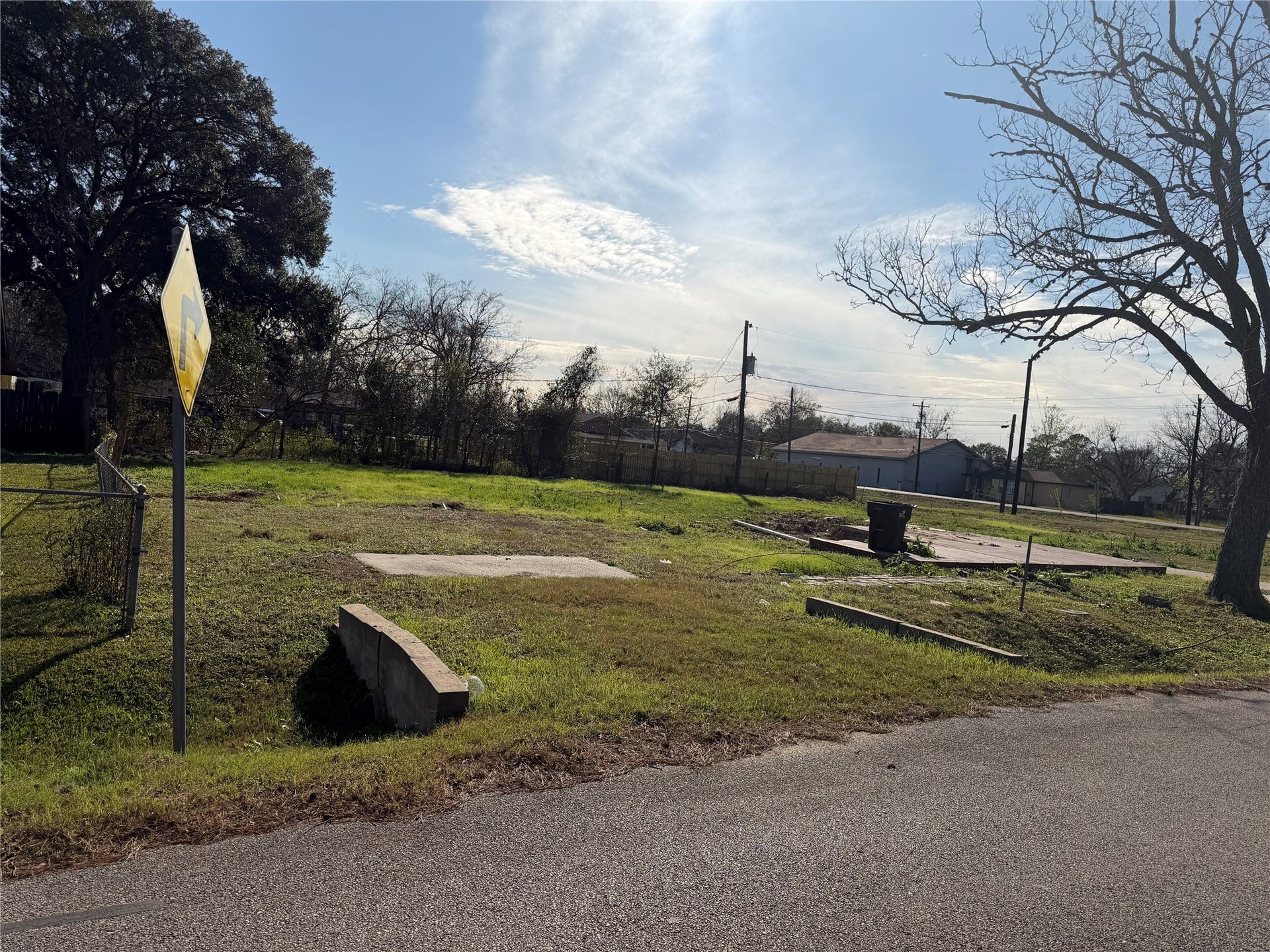 819 Collins Street, Richmond, TX 77469 819 Collins Street, Richmond, TX 77469