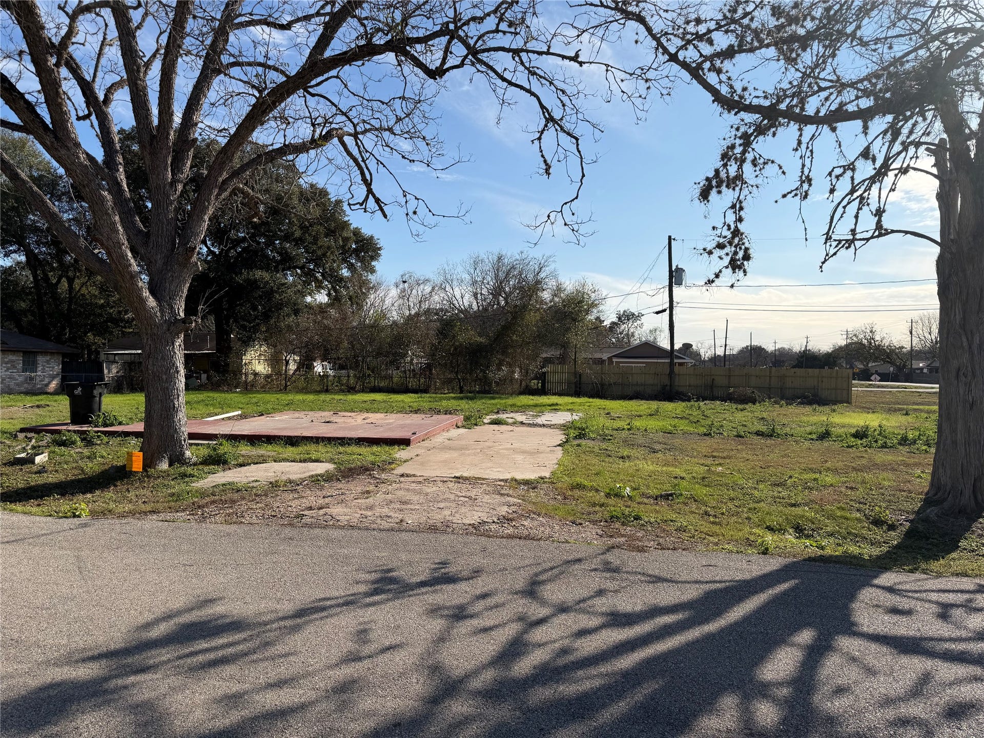 819 Collins Street, Richmond, TX 77469 819 Collins Street, Richmond, TX 77469