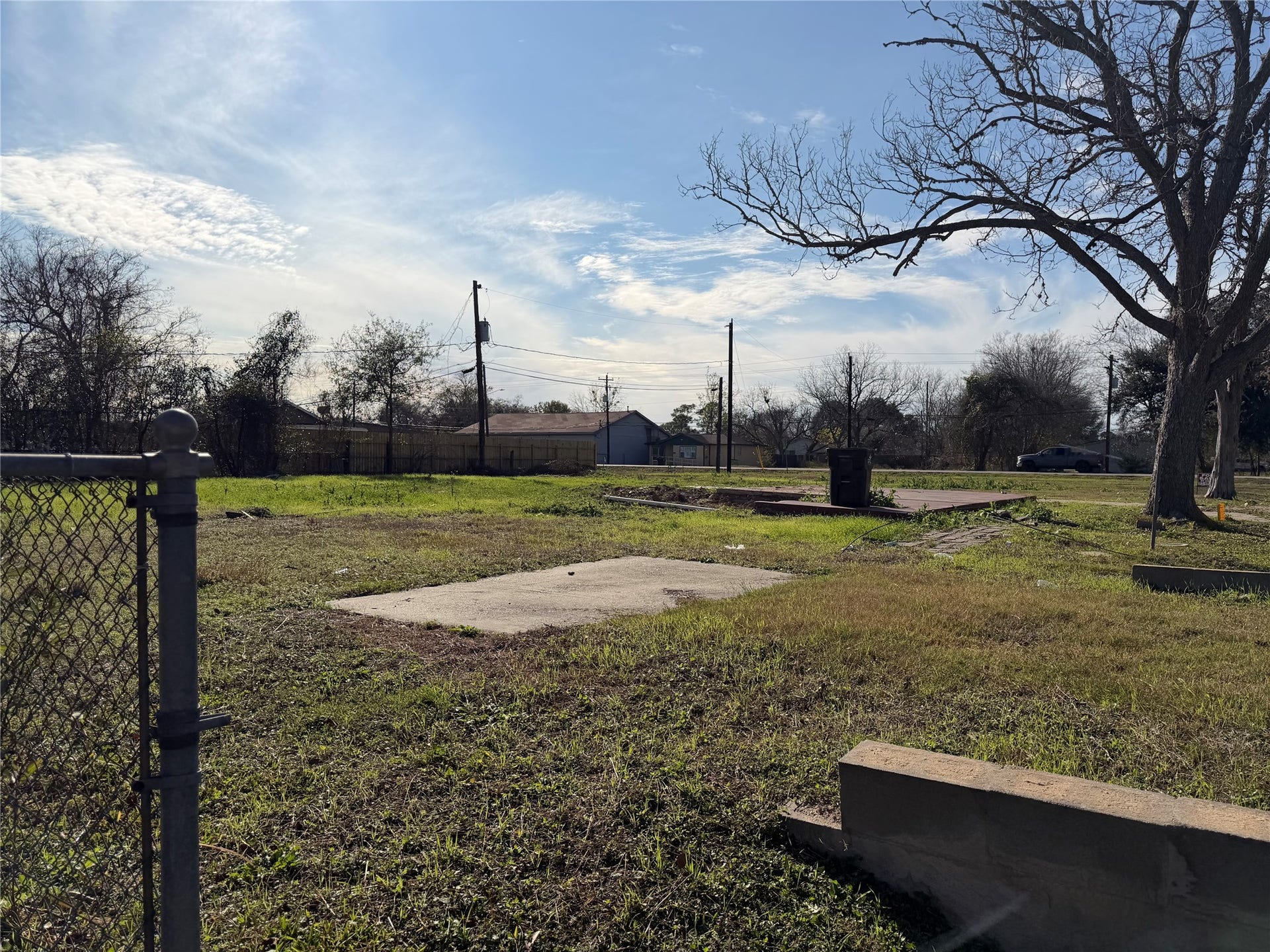 819 Collins Street, Richmond, TX 77469 819 Collins Street, Richmond, TX 77469