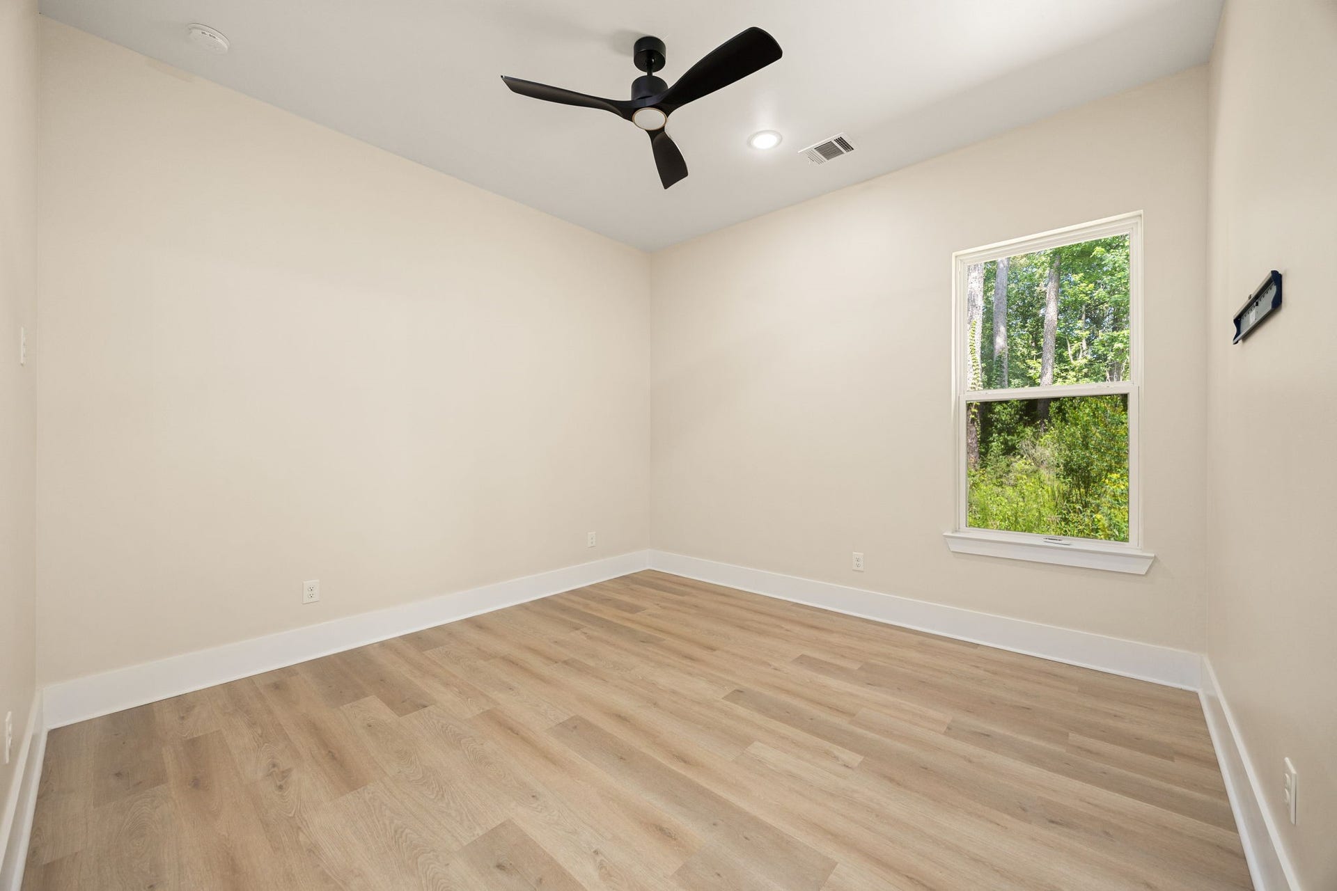7321 Ponderosa Dr, Magnolia, TX 77354 Bedroom #3