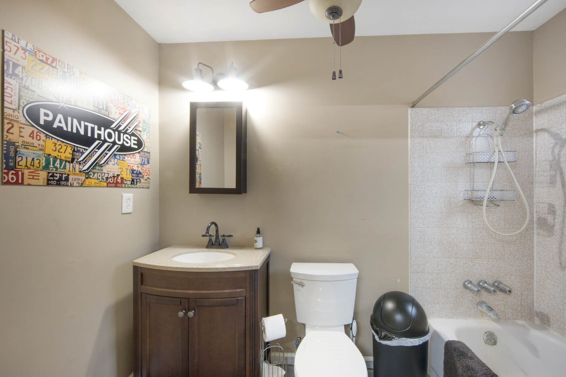 Full bath on the 1st floor of Garage