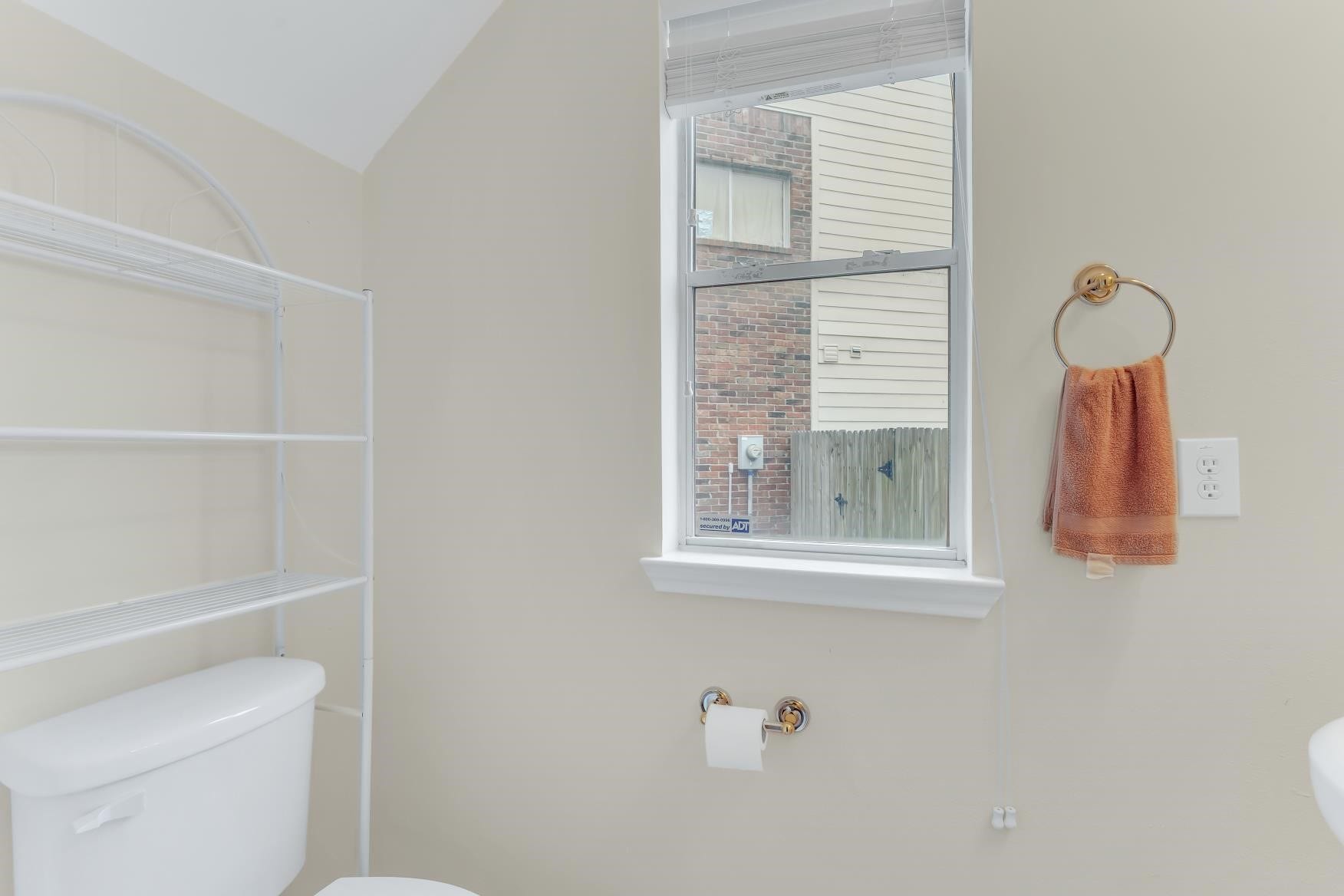 1/2 bath on 1st floor