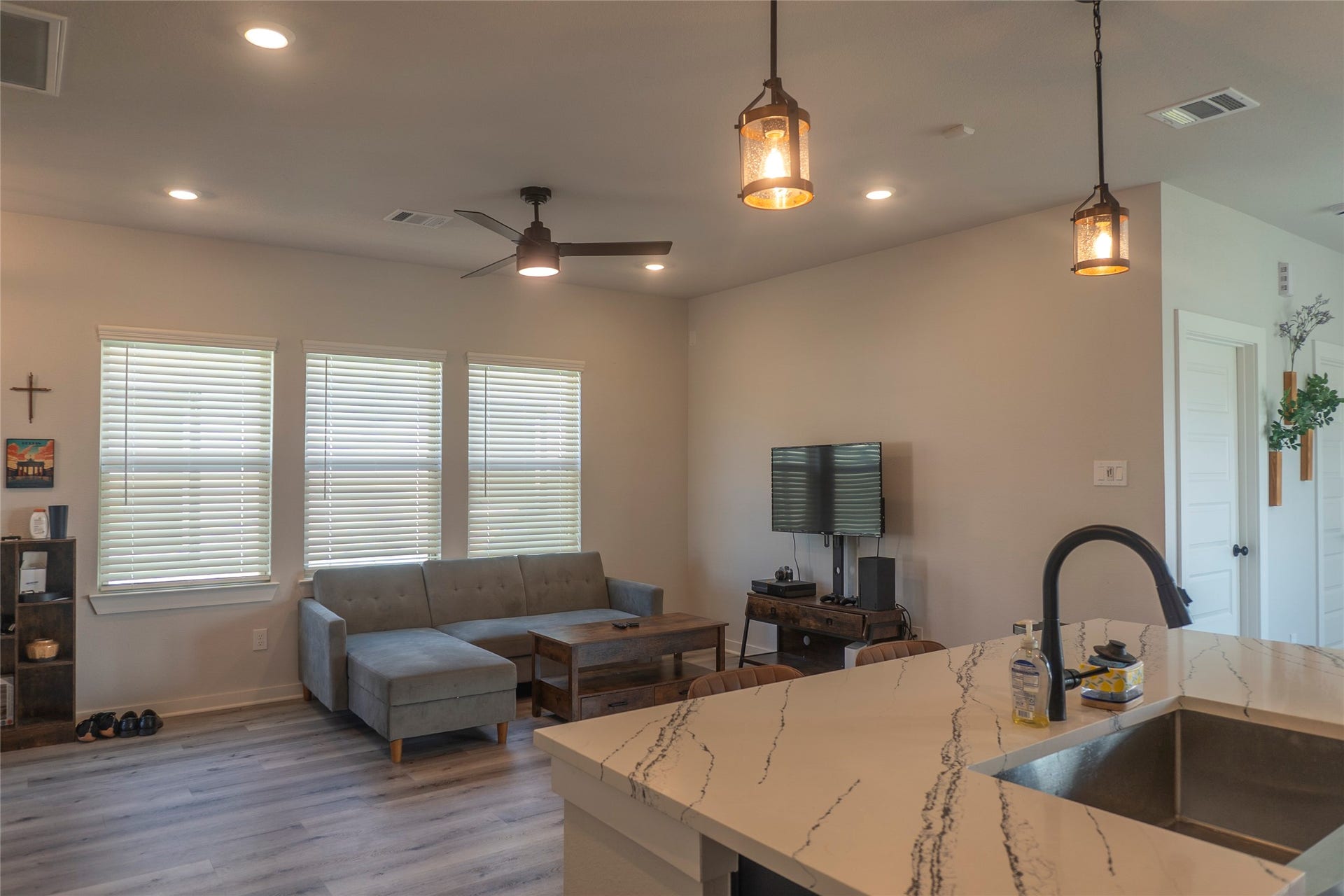 6655 Escondido Drive, Rosharon, TX 77583 View of Living Room from kitchen