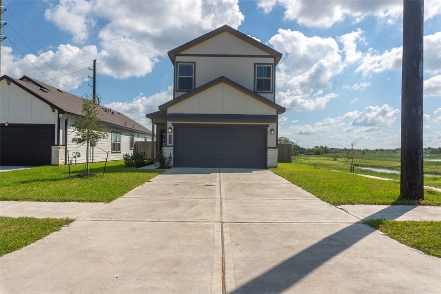 Property photo for 6655 Escondido Drive, Rosharon, TX