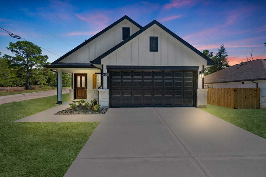 Property photo for 26439 Lakeshore Drive, Hempstead, TX