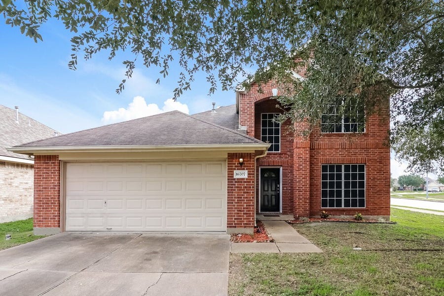 Property photo for 16707 Great Oaks Glen Drive, Houston, TX