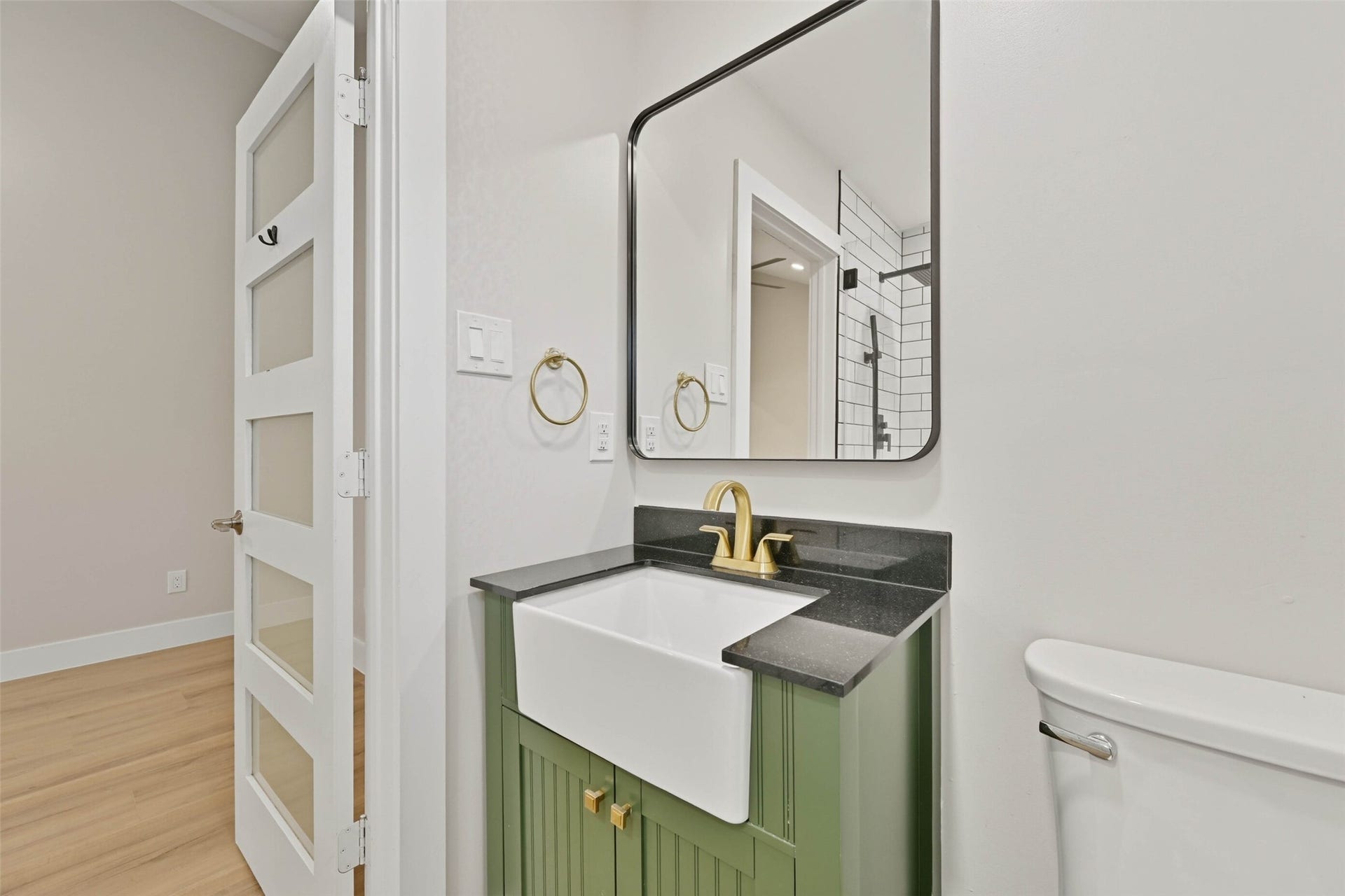 10930 White Thorn Street, #B, Houston, TX 77016 Designer touches and gold accents throughout the home elevate the space.