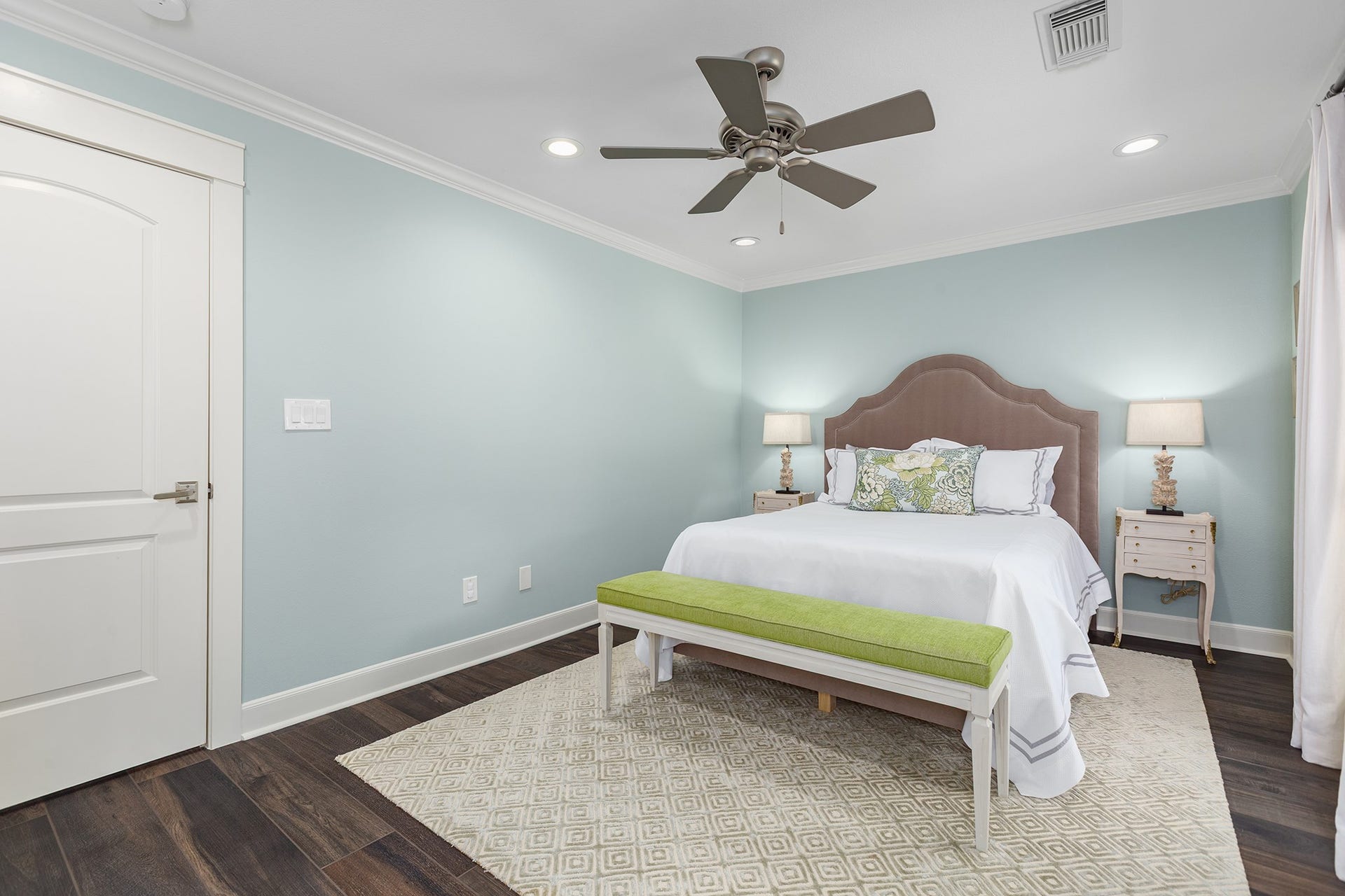 906 Eva Drive, Katy, TX 77493 Large front bedroom, contains walk in closet and plenty of natural light