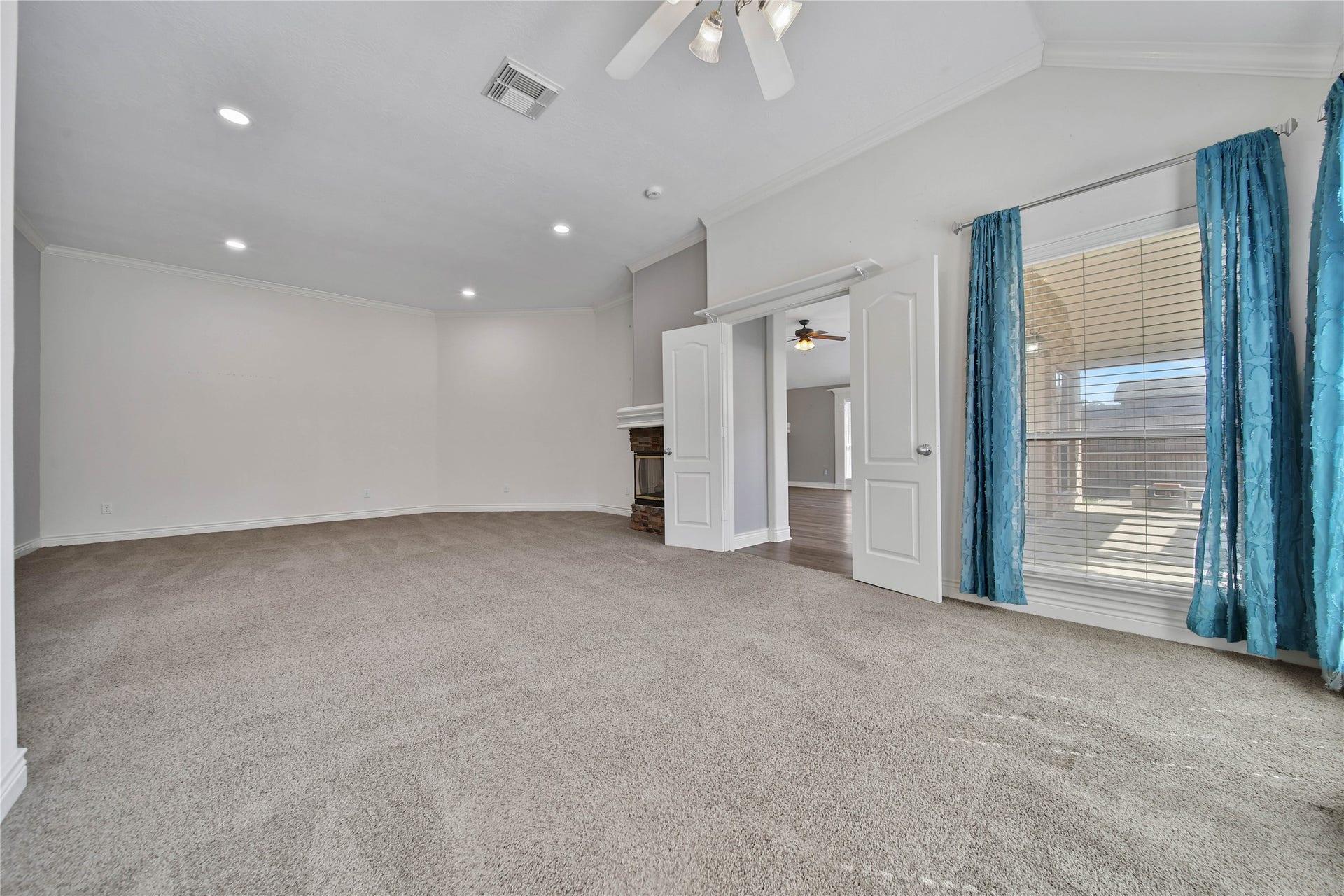 5918 Greenway Manor Lane, Spring, TX 77373 5918 Greenway Manor Lane, Spring, TX 77373