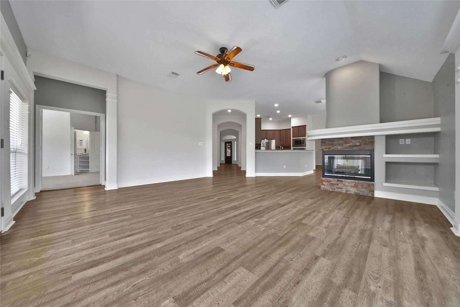 5918 Greenway Manor Lane, Spring, TX 77373 5918 Greenway Manor Lane, Spring, TX 77373