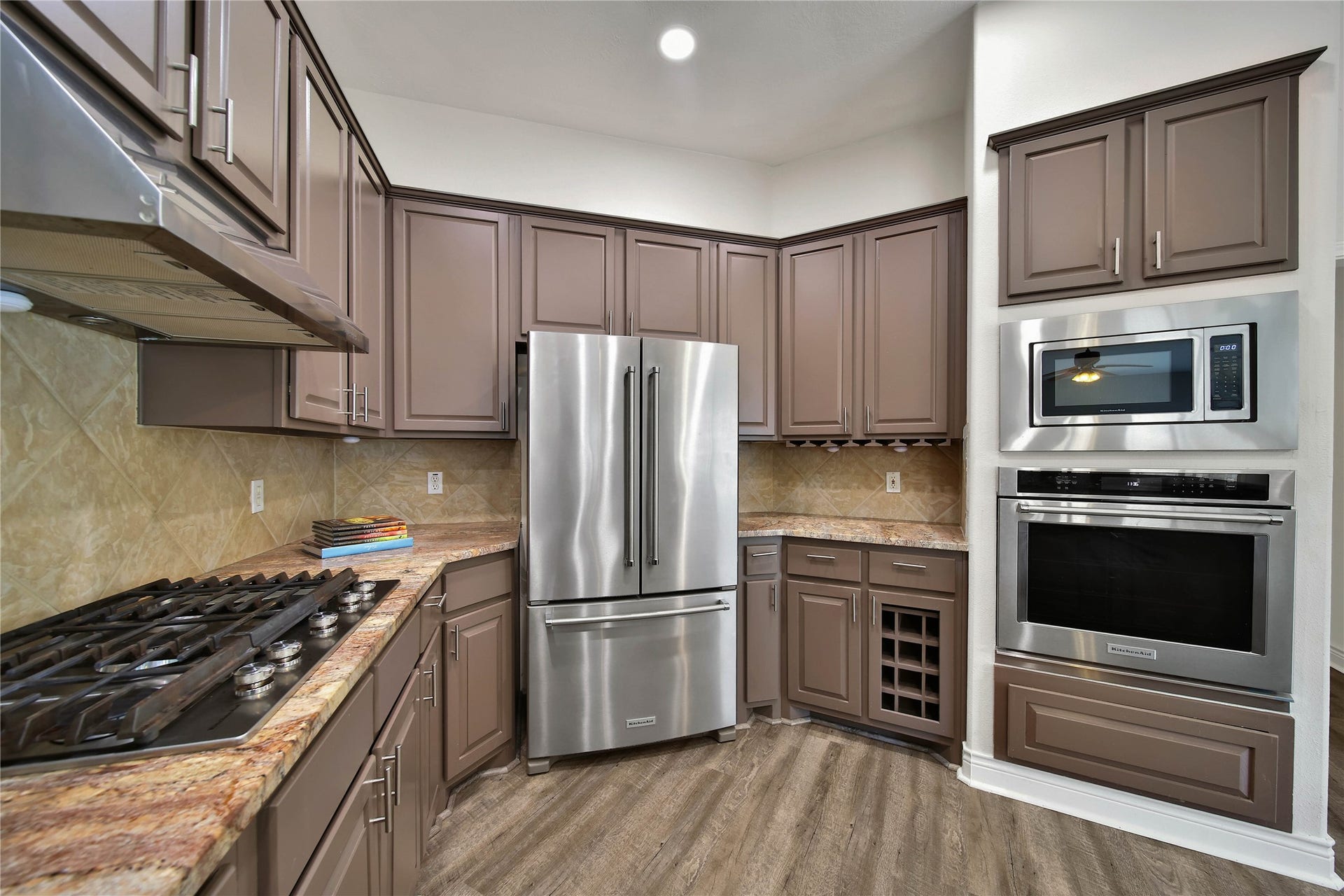 5918 Greenway Manor Lane, Spring, TX 77373 5918 Greenway Manor Lane, Spring, TX 77373
