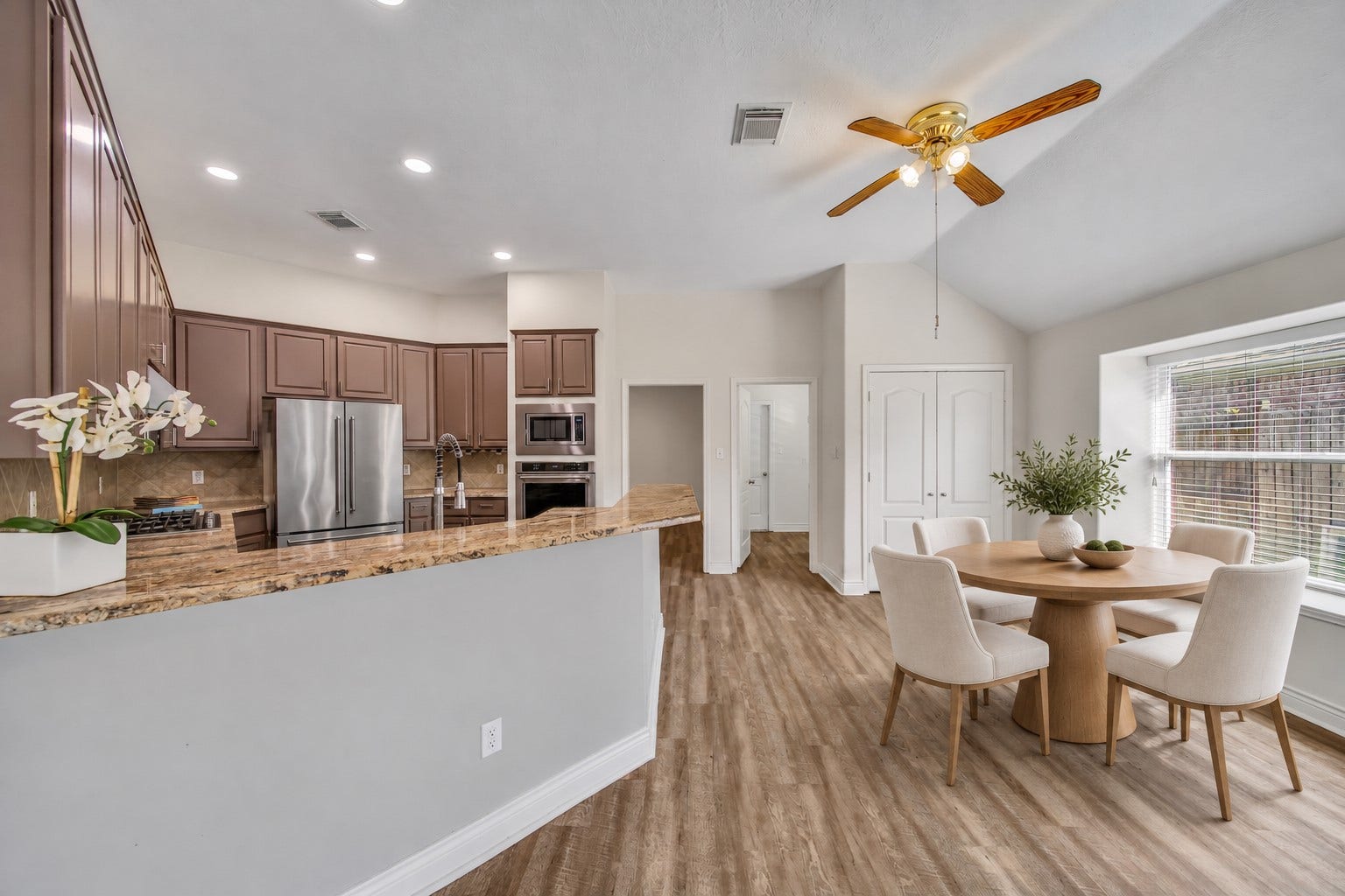 5918 Greenway Manor Lane, Spring, TX 77373 Virtually staged.