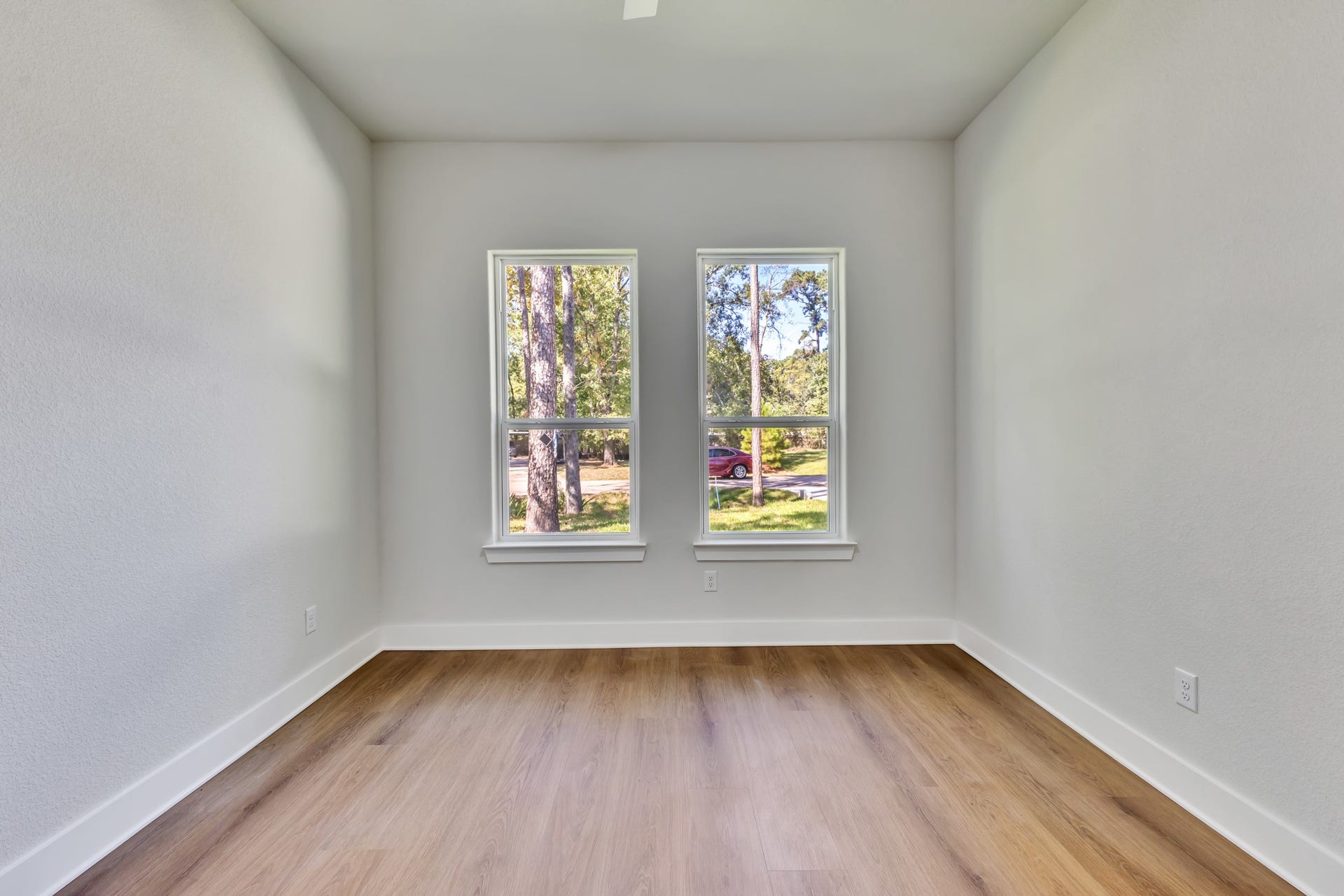 Bright Study Room with Natural Light