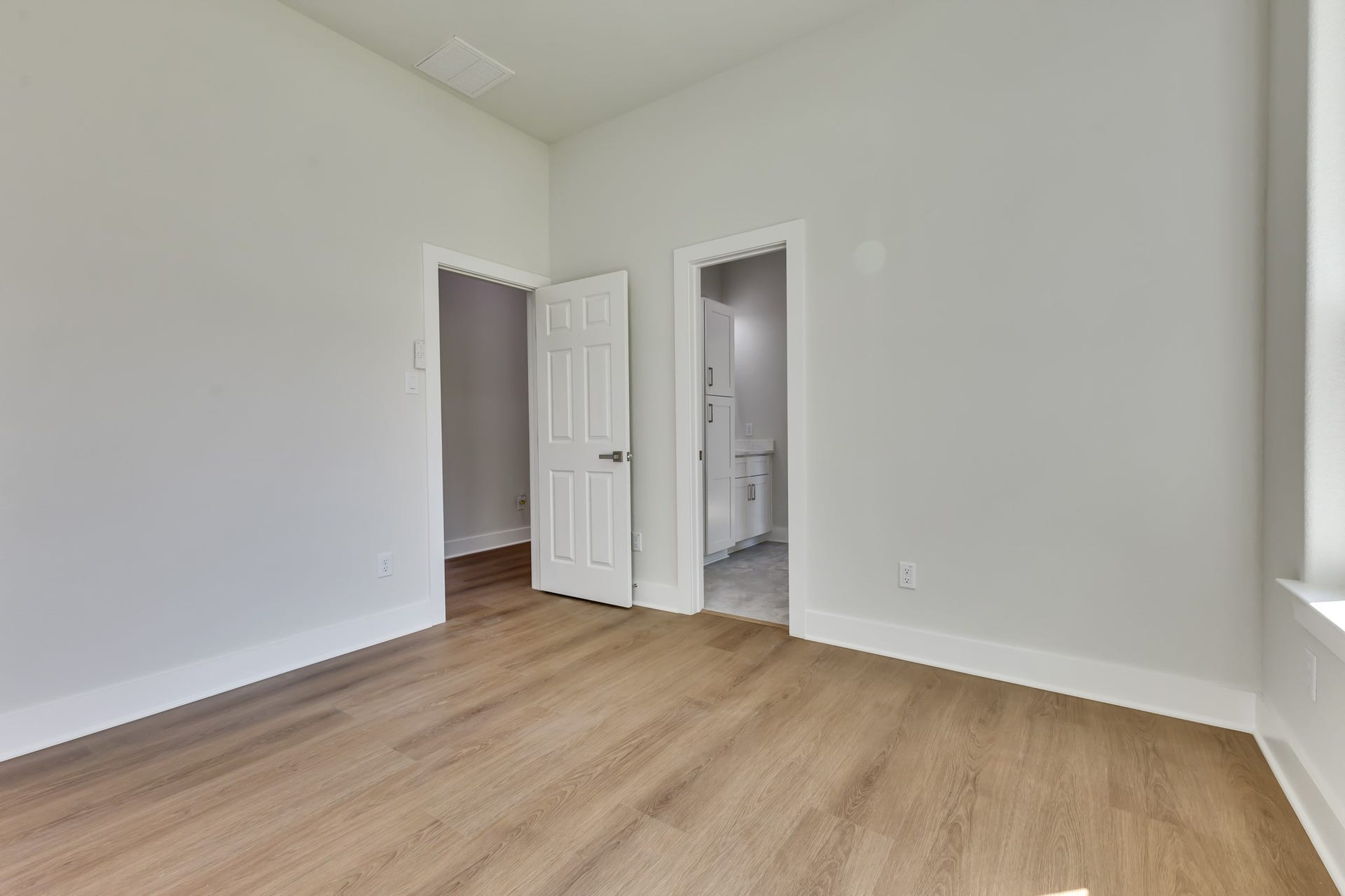 Secondary Bedroom  Unfurnished View