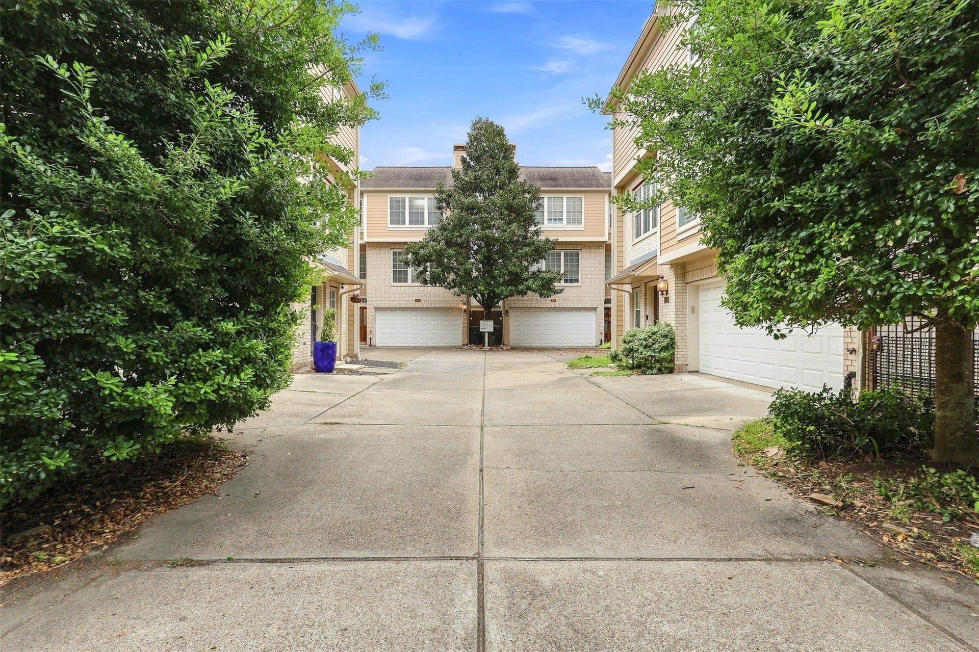 832 Cohn Street, Houston, TX 77007