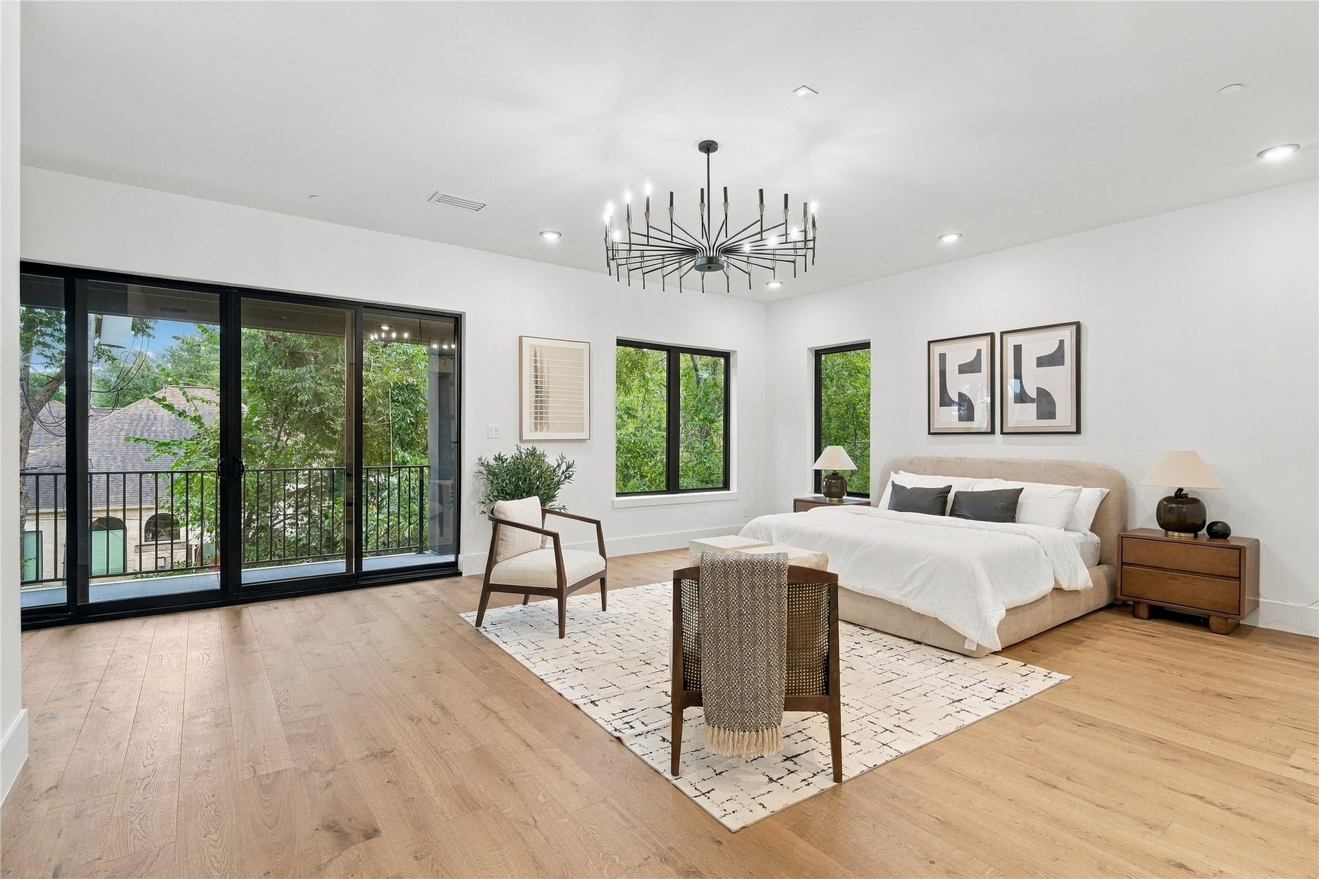 4629 Pine Street, Bellaire, TX 77401 4629 Pine Street, Bellaire, TX 77401