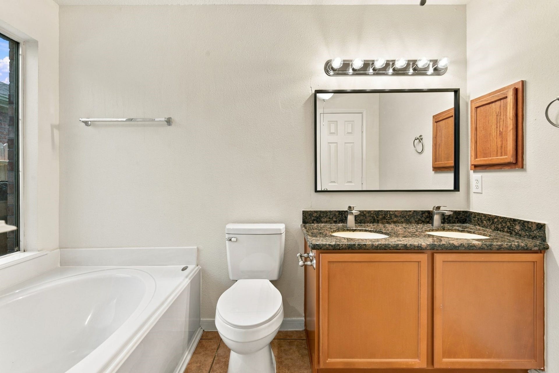 17438 Hoover Gardens Drive, Houston, TX 77095 17438 Hoover Gardens Drive, Houston, TX 77095