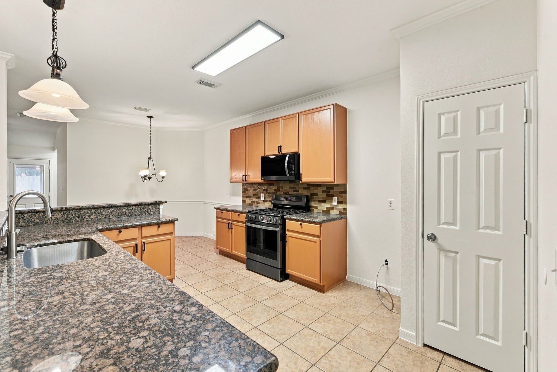 17438 Hoover Gardens Drive, Houston, TX 77095 17438 Hoover Gardens Drive, Houston, TX 77095