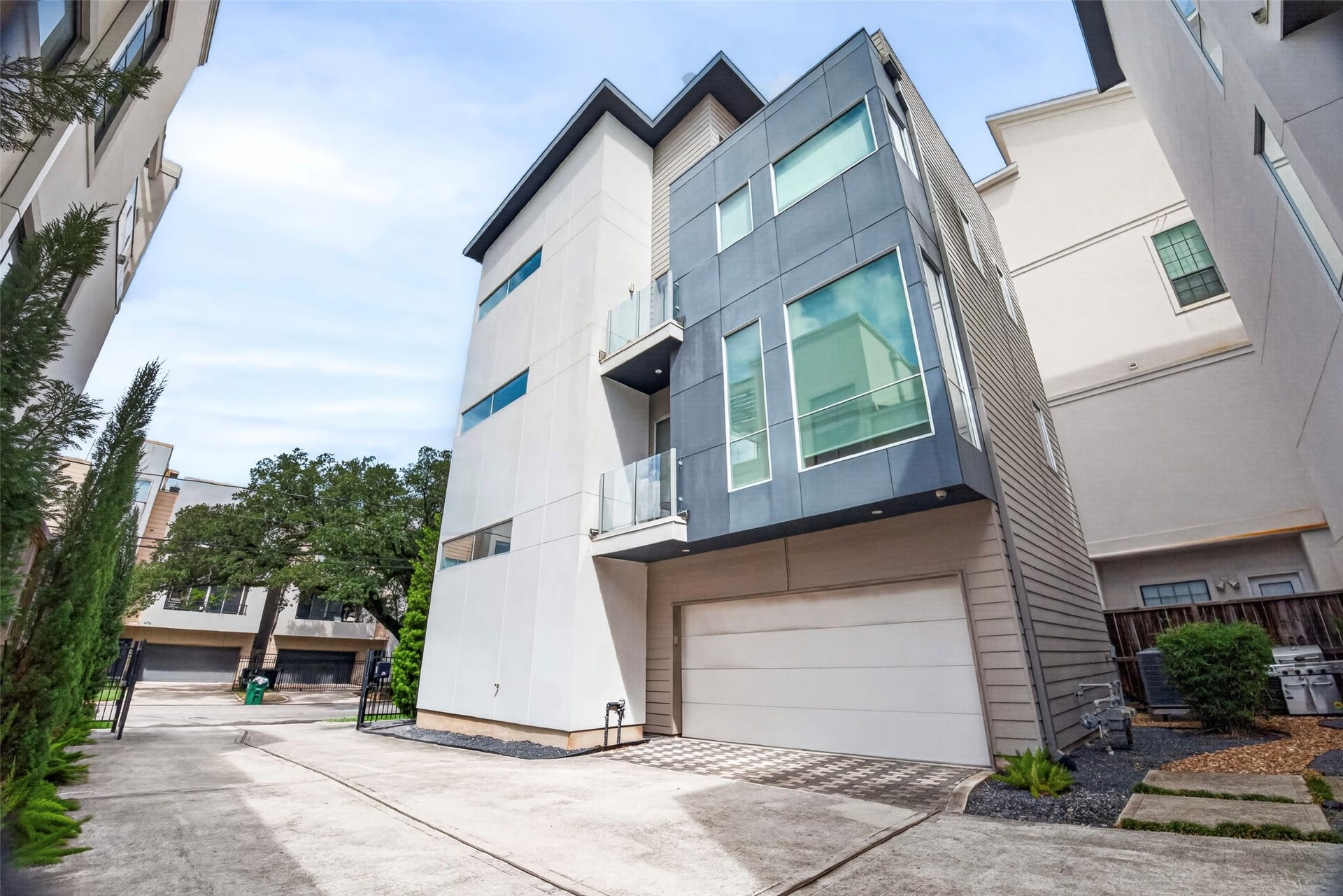 4717 Jackson Street, #A, Houston, TX 77004 This is will be your HOME