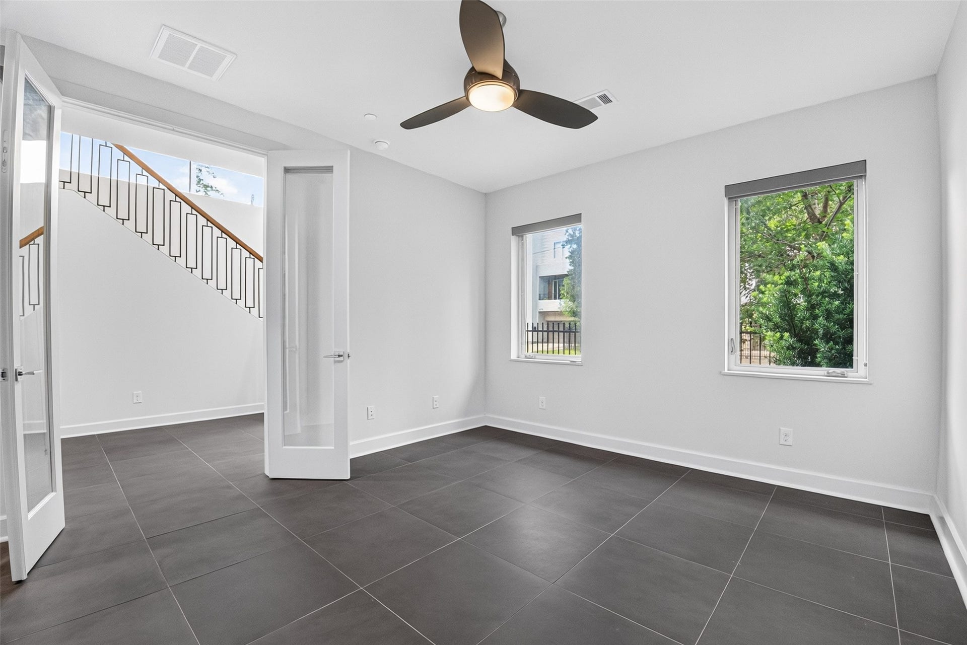 4717 Jackson Street, #A, Houston, TX 77004 Guest Bedroom