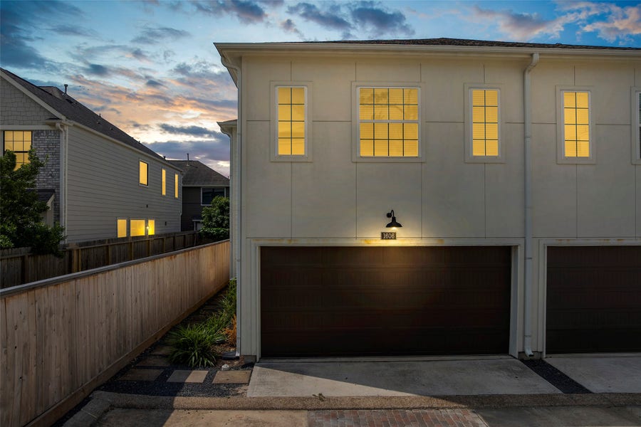 Property photo for 1606 Westside Gardens Ln Lane, Houston, TX