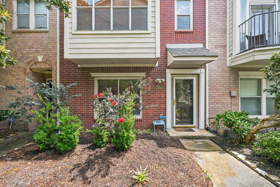 Property photo for 2913 Crawford Street, Houston, TX
