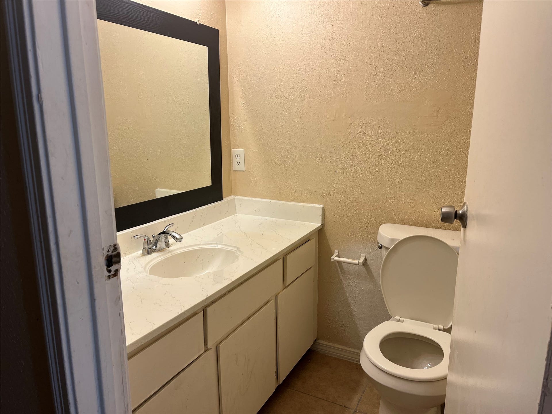 12500 Sandpiper Drive, #76, Houston, TX 77035