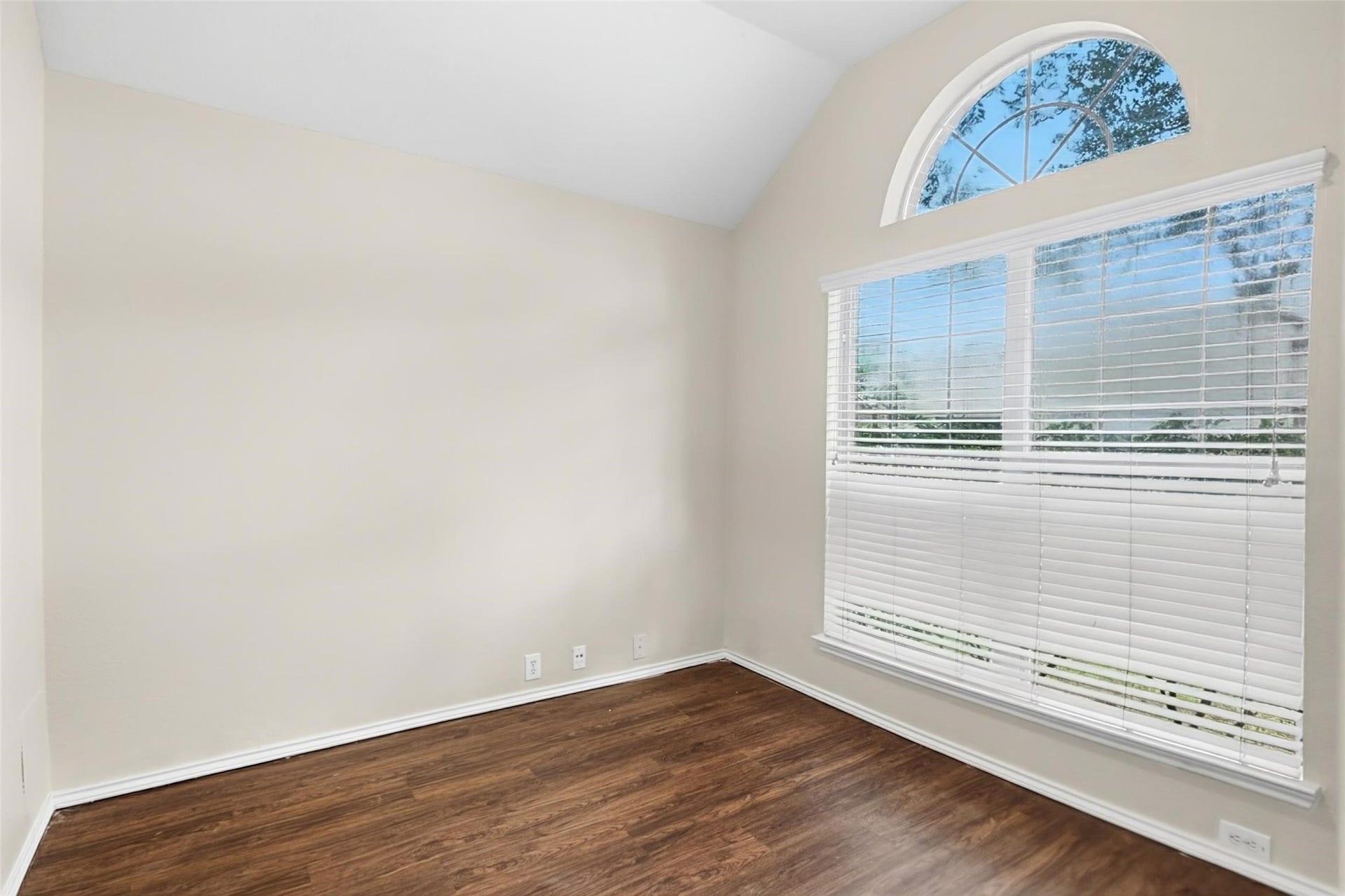 2718 Darby Brook Drive, Fresno, TX 77545 2718 Darby Brook Drive, Fresno, TX 77545