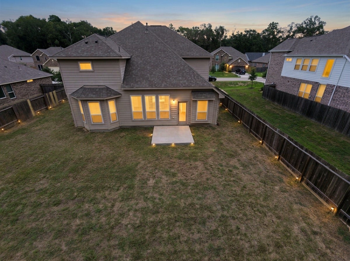 662 W Linnwood Drive, Woodbranch, TX 77357 662 W Linnwood Drive, Woodbranch, TX 77357