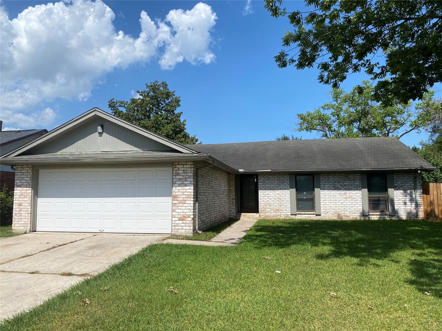 Property photo for 1330 Somercotes Lane, Channelview, TX
