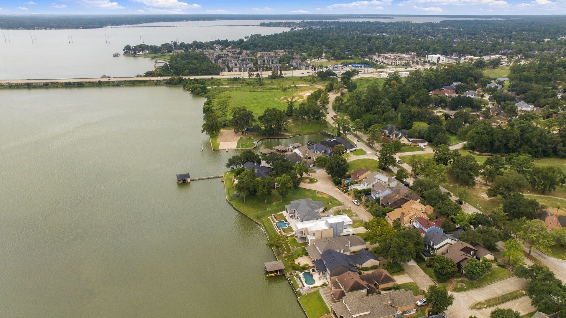 20134 Atascocita Shores Drive, Humble, TX 77346 20134 Atascocita Shores Drive, Humble, TX 77346