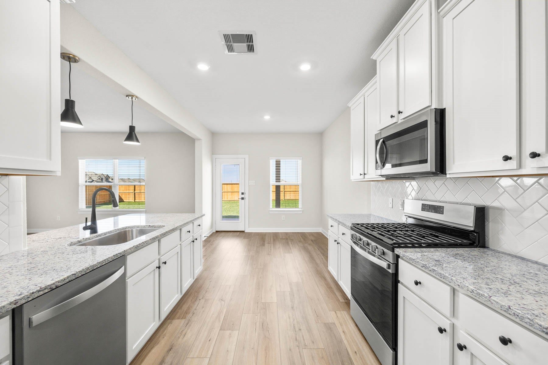 3004 Seaside Cove Court, Katy, TX 77493 3004 Seaside Cove Court, Katy, TX 77493